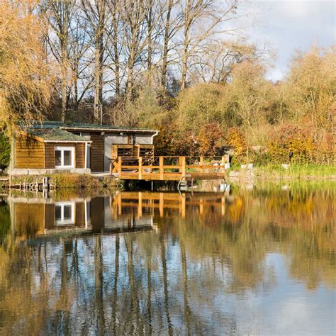 Explorez les Meilleurs Gîtes de Pêche en Auvergne-Rhône-Alpes en 2023